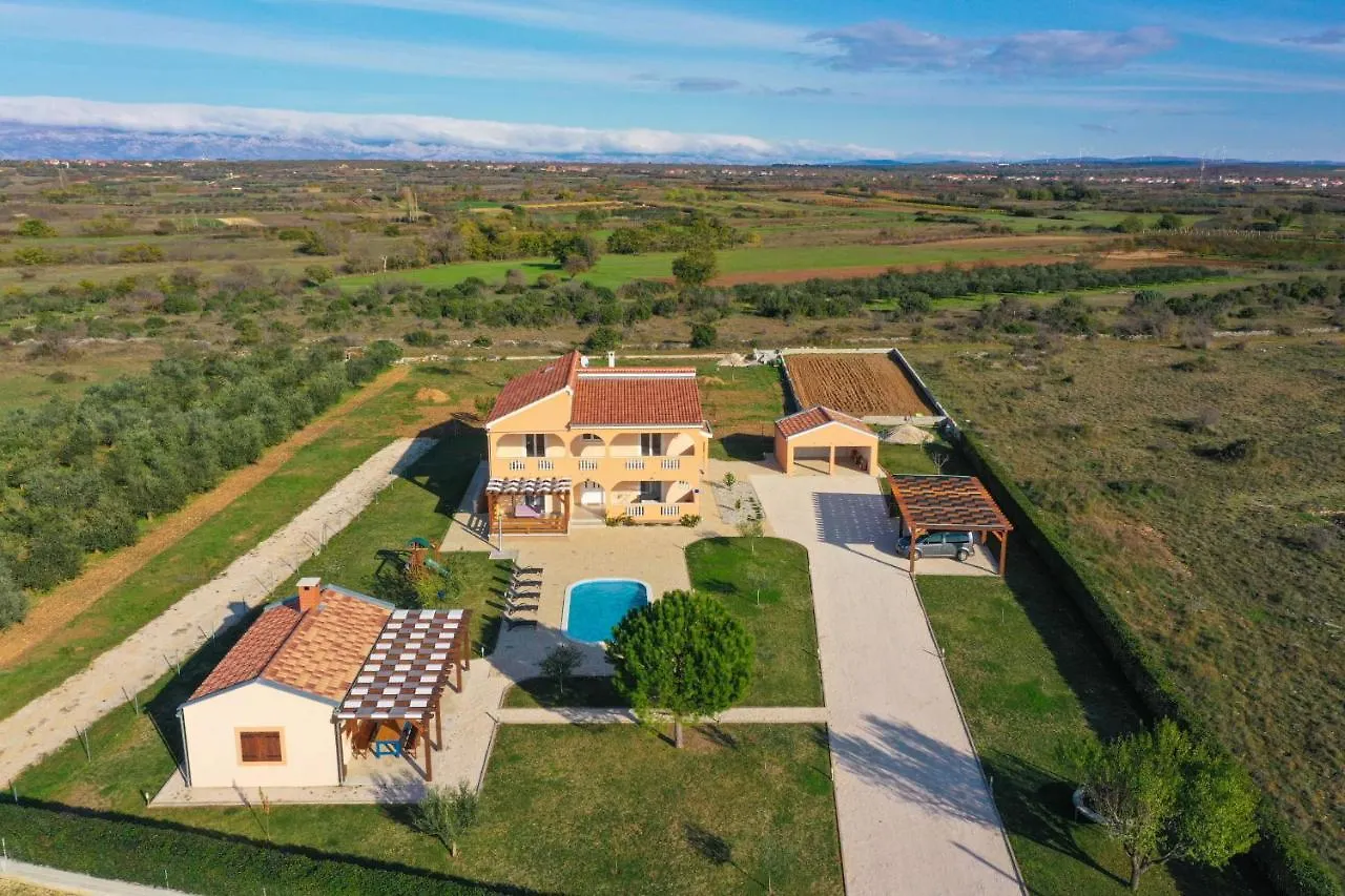 Villa Levatinka Zadarvillas Prkos
